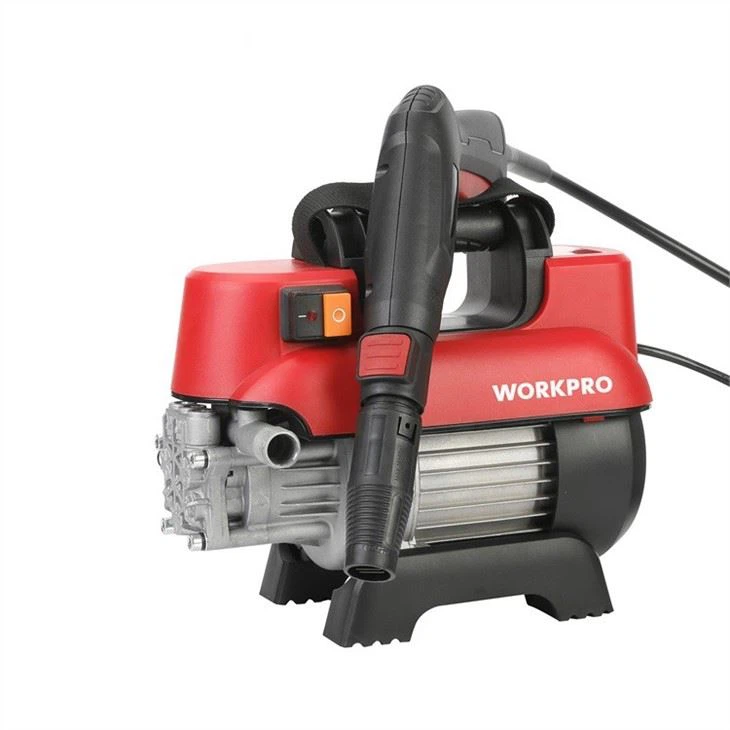 Мойка высокого давления мощностью 1000 Вт